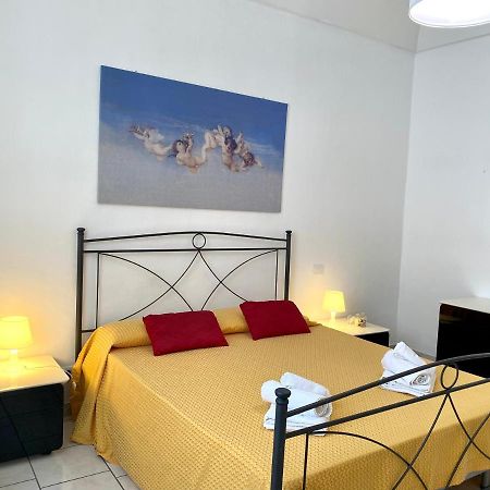 La Vita E Bella - Puglia Mia Apartments Monopoli Bagian luar foto